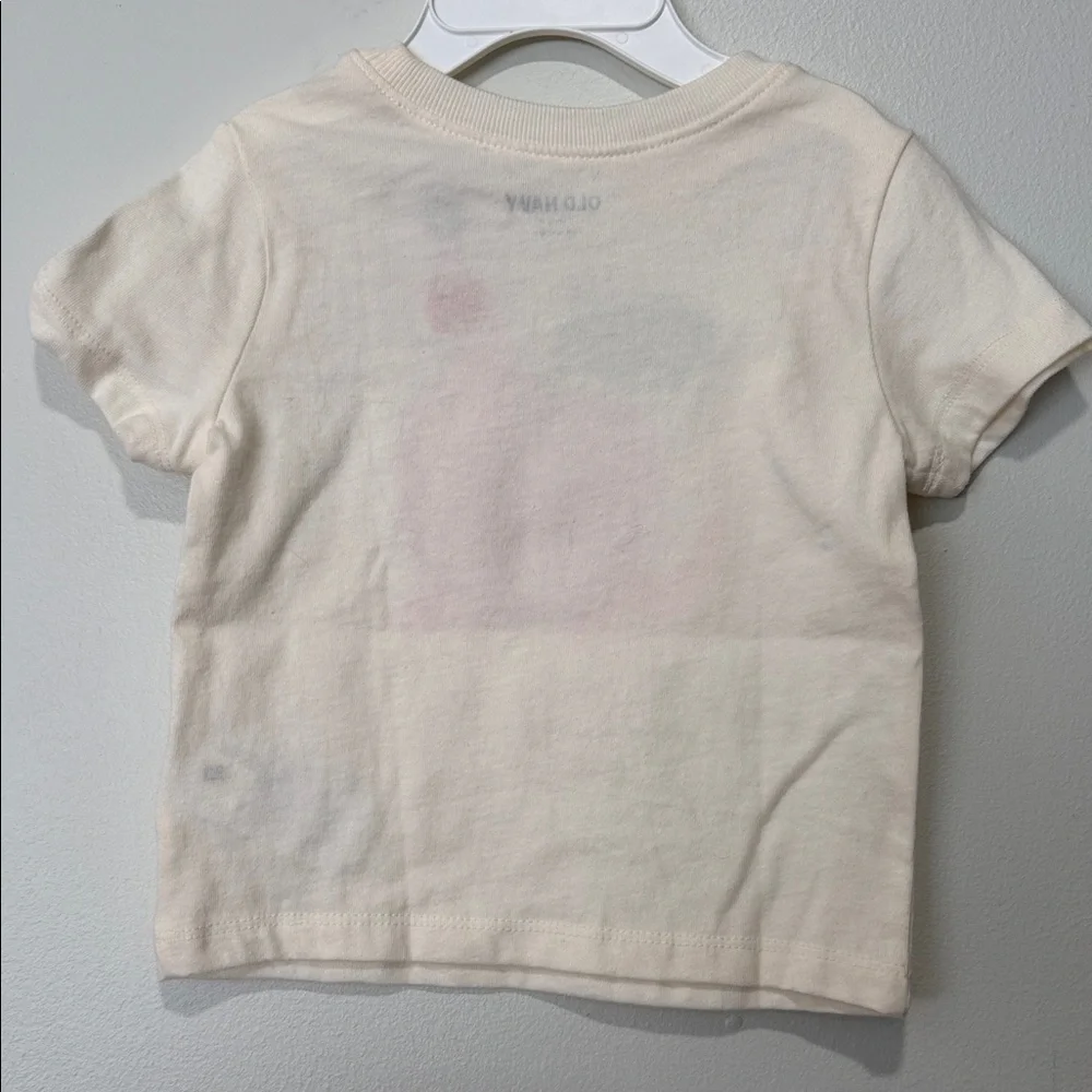 Cream Kids T-Shirt with Red Apple Design